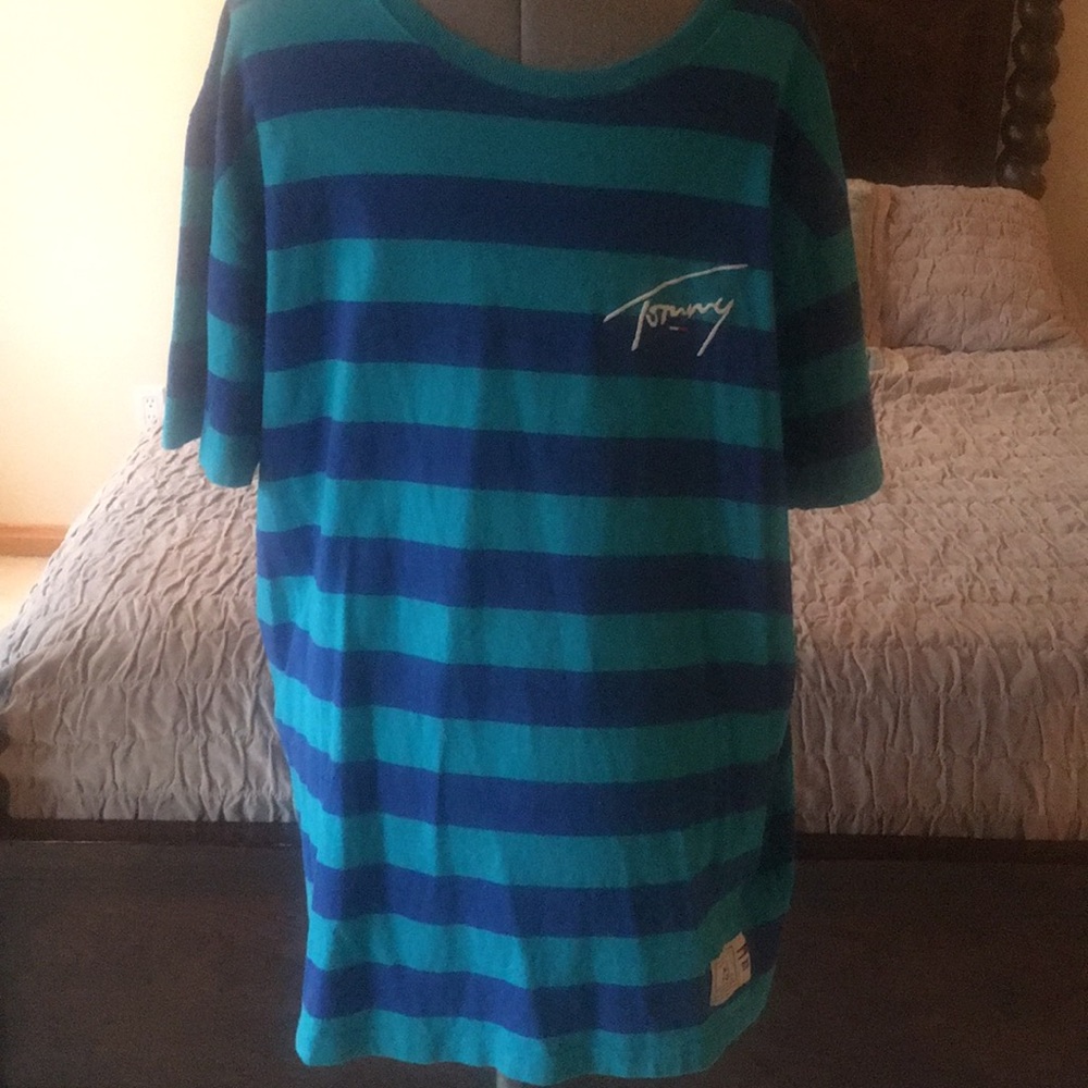 Tommy Hilfiger tee